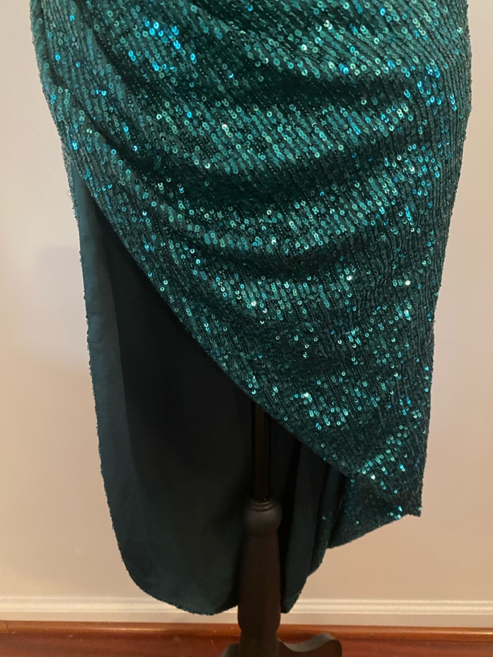 Ellie Lisque green sequined high slit strapless dress small - Picture 5 of 11